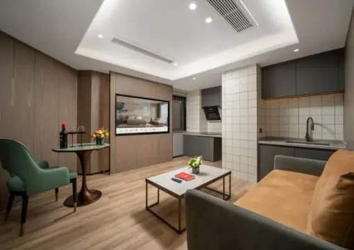 Executive Deluxe Suite