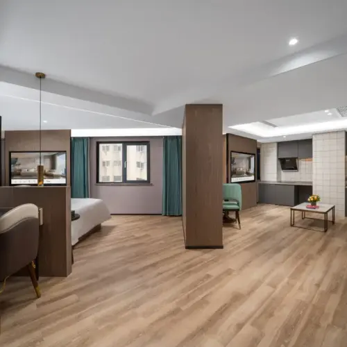 Executive Deluxe Suite