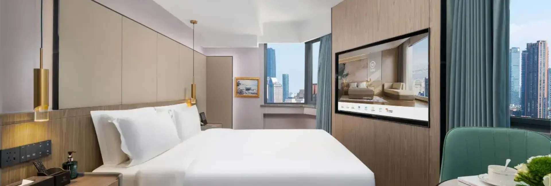 Executive Street View King Room